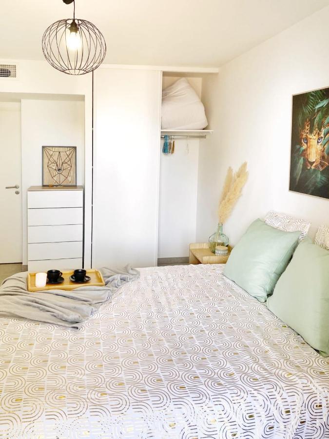 Luxurious Flat At 5 Min By Walk To Monaco, Free Parking And Sea View Apartamento Beausoleil Exterior foto