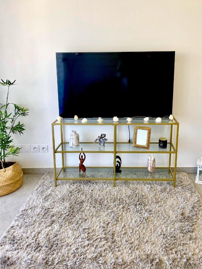 Luxurious Flat At 5 Min By Walk To Monaco, Free Parking And Sea View Apartamento Beausoleil Exterior foto